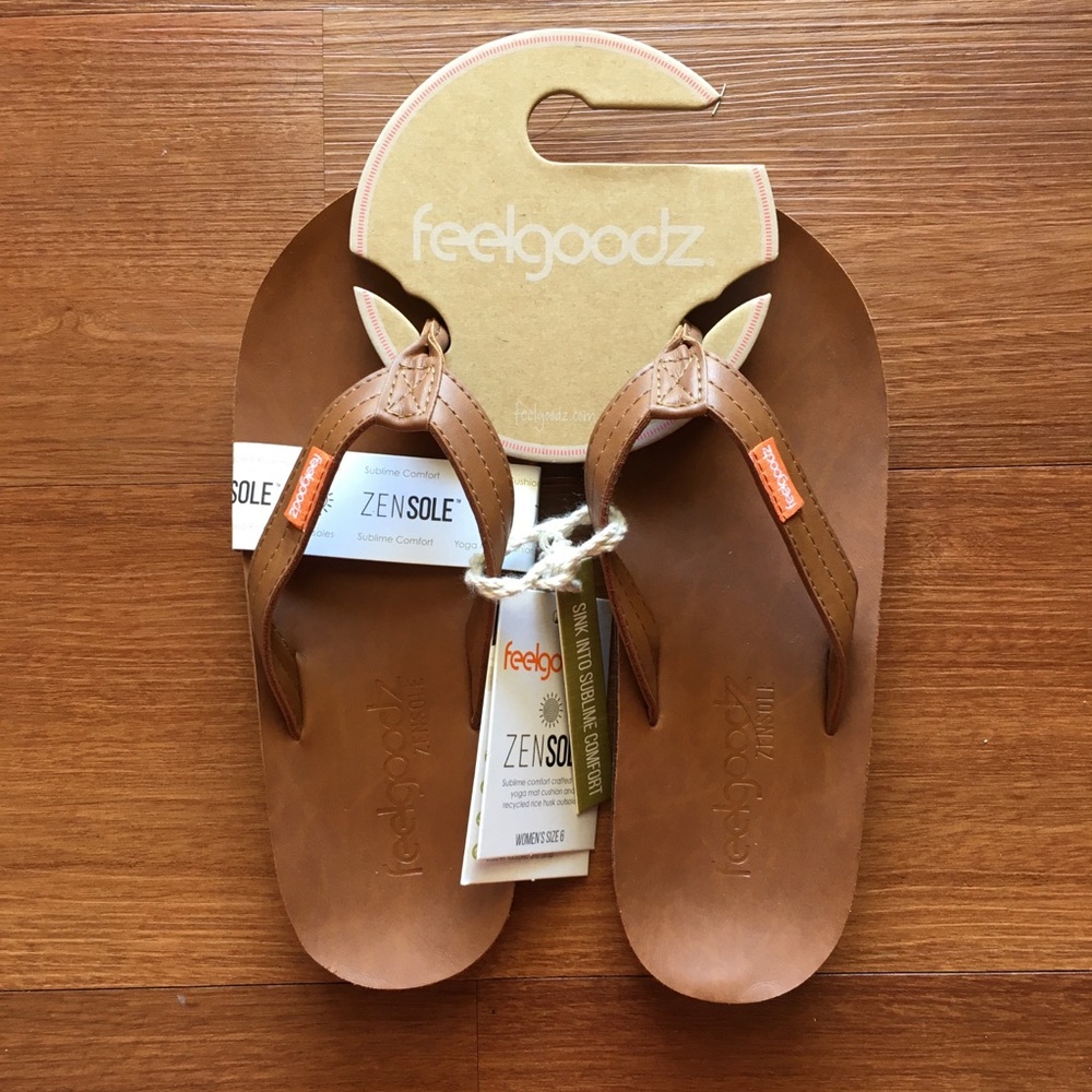NWT Feelgoodz Zensole Leather Women Sandals Size 7